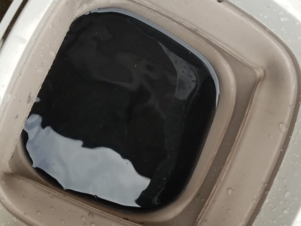 活性炭を洗った後の水