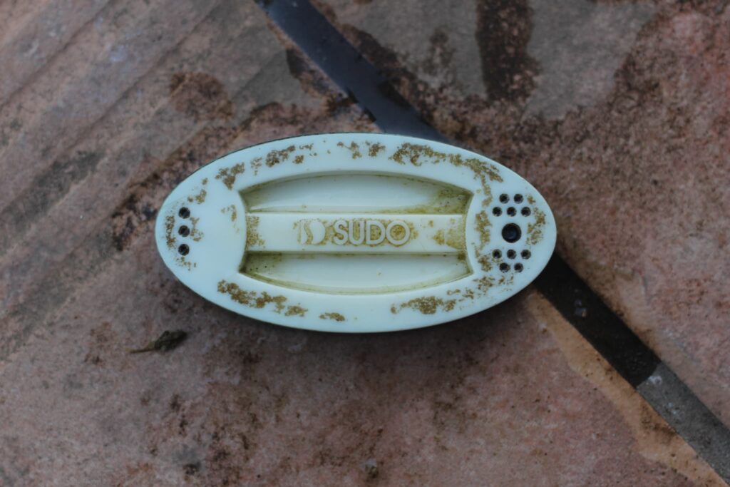 SUDO(スドー) スターペット 浮かべる水温計 S-1877の裏側